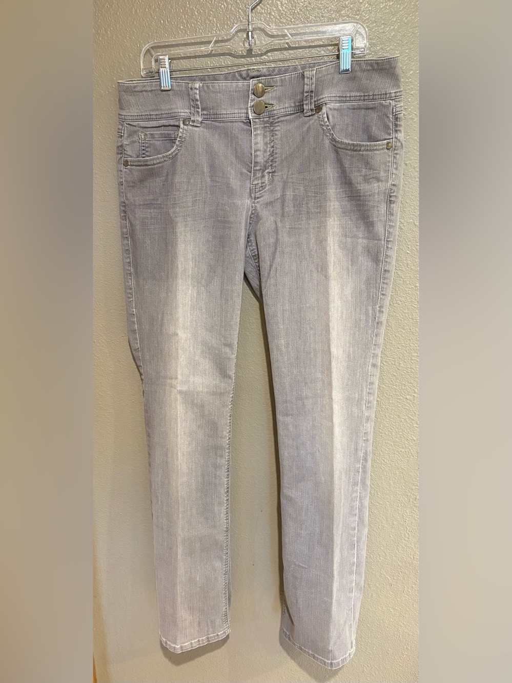 CAbi Women's Light Gray Skinny Jeans